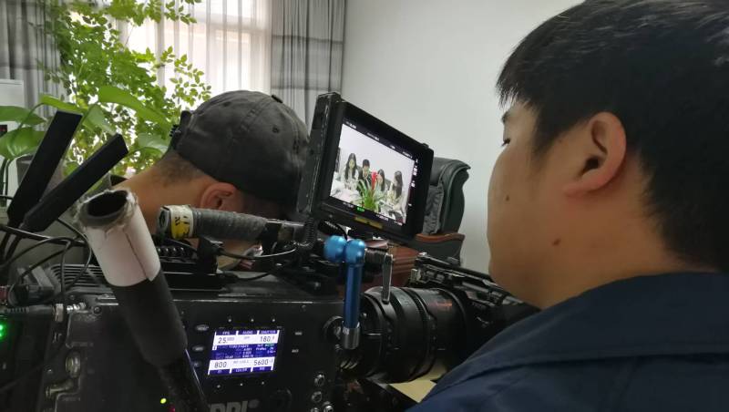 剧本杀式体验：罗甸县广告片拍摄公司构建沉浸式消费决策路径